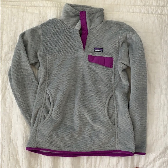 Grey and Purple Patagonia Fleece - Picture 3 of 3